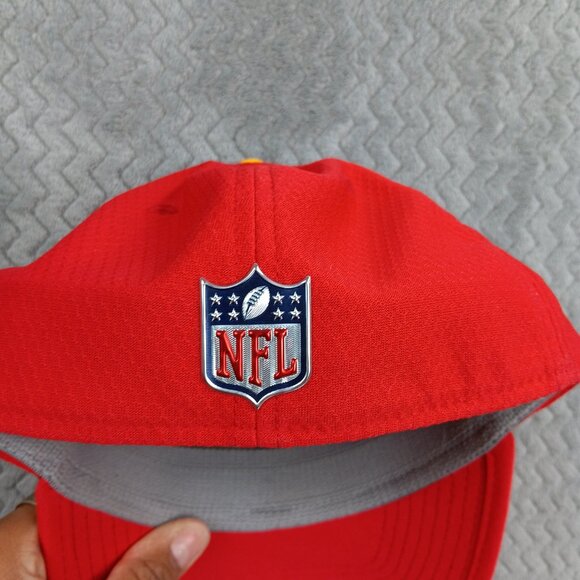 NFL Kansas City Chiefs Men's New Era Red 39THIRTY Team Classic Flex Hat M/S - Picture 6 of 9